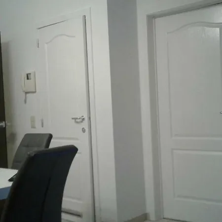 Green Garden Apartman *